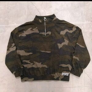 Women's Victoria Secret PINK Crop Camo Sweatshirt Size XS 1/4 Zip Toggle